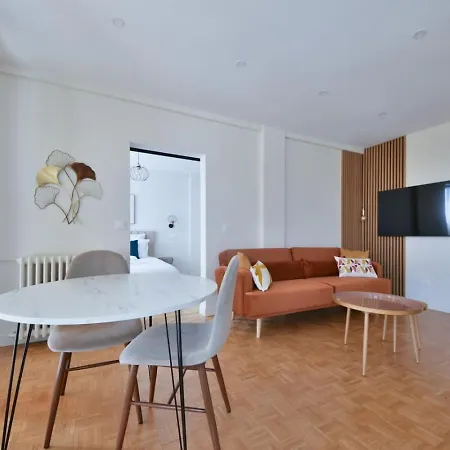 Gorgeous Unit Next To The Seine And Eiffel Tower Apartmán